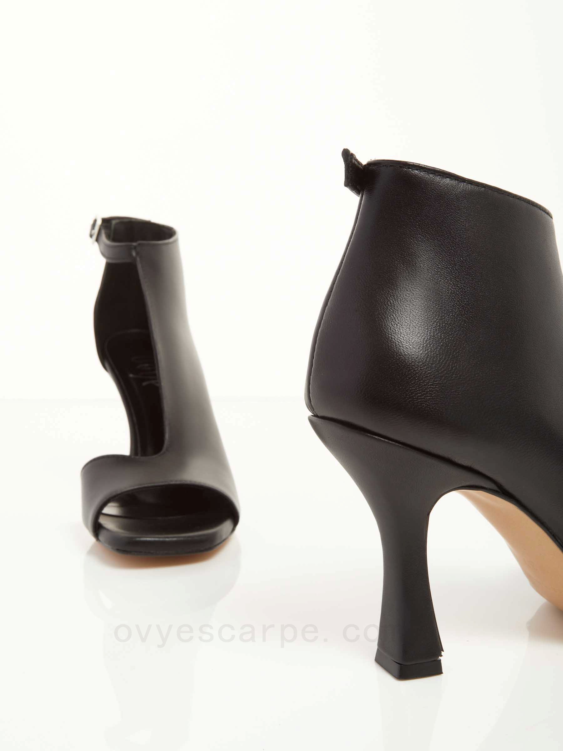 Prezzi Bassi Leather Sandals F08161027-0426 Original